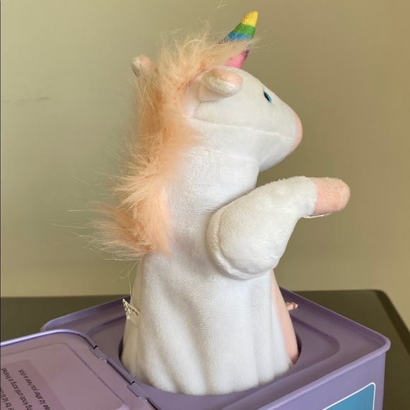 Unicorn Jack in the Box musical toy - Picture 5 of 9